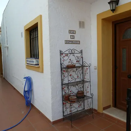 3 Bedroom, 2 Bathroom With 2 Pools And A Shared Paddling Pool Ferienhaus